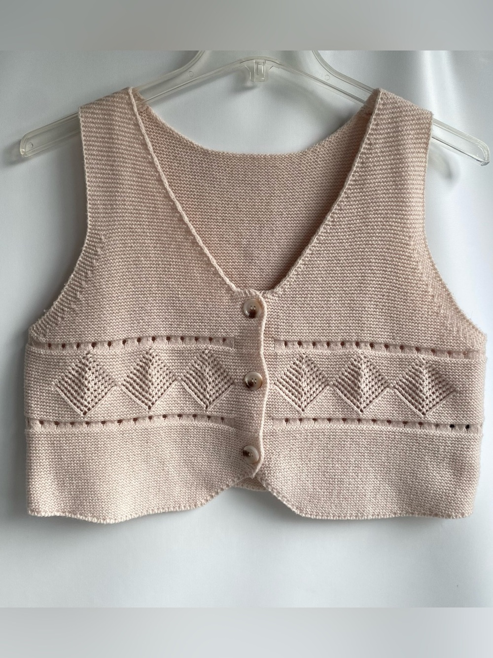 Women’s cream knit sweater vest Large fall winter cottagecore layering scandi